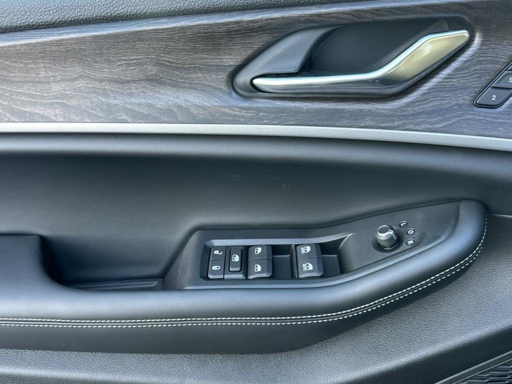 new 2025 Jeep Grand Cherokee L car, priced at $52,220