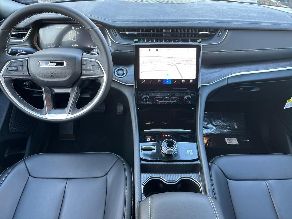 new 2025 Jeep Grand Cherokee L car, priced at $52,220