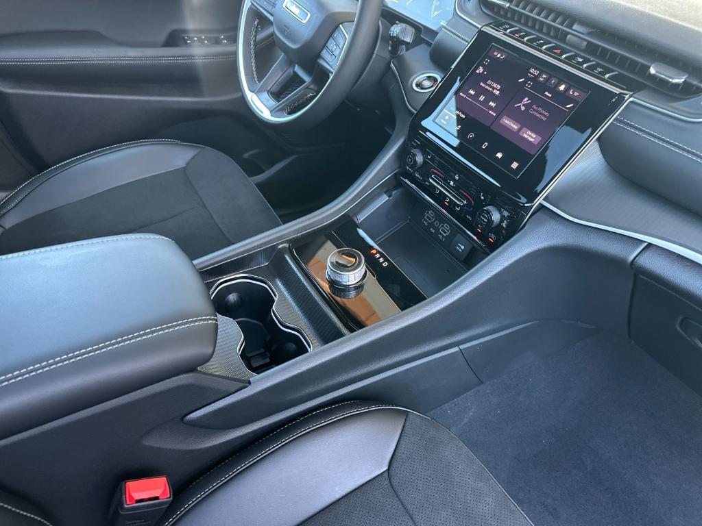 new 2025 Jeep Grand Cherokee L car, priced at $49,480