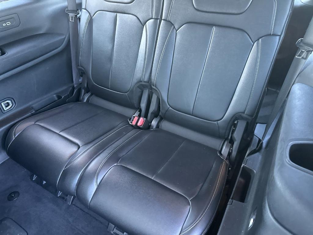 used 2022 Jeep Grand Cherokee L car, priced at $30,498