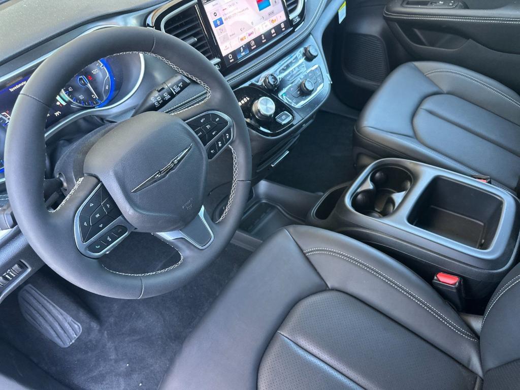 new 2026 Chrysler Pacifica car, priced at $41,488