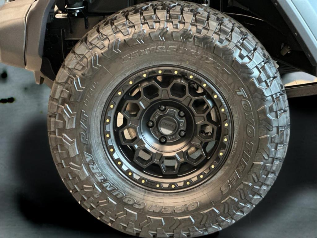 new 2025 Jeep Wrangler car