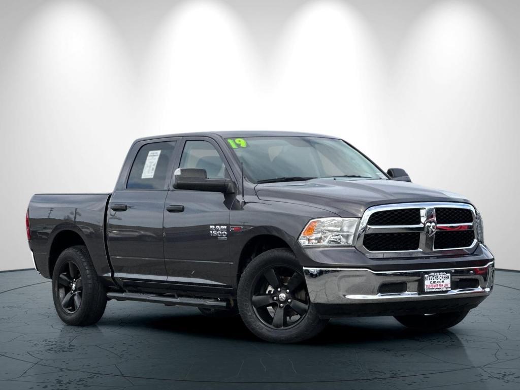 used 2019 Ram 1500 Classic car, priced at $28,769