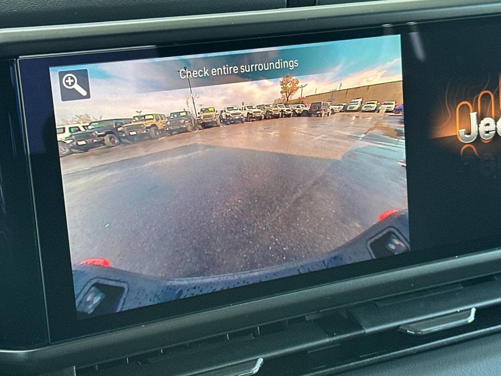 new 2026 Jeep Gladiator car, priced at $49,717