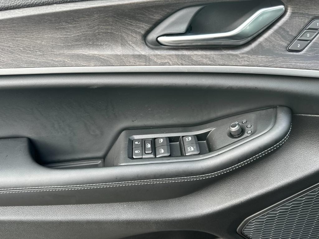 new 2025 Jeep Grand Cherokee L car, priced at $52,860