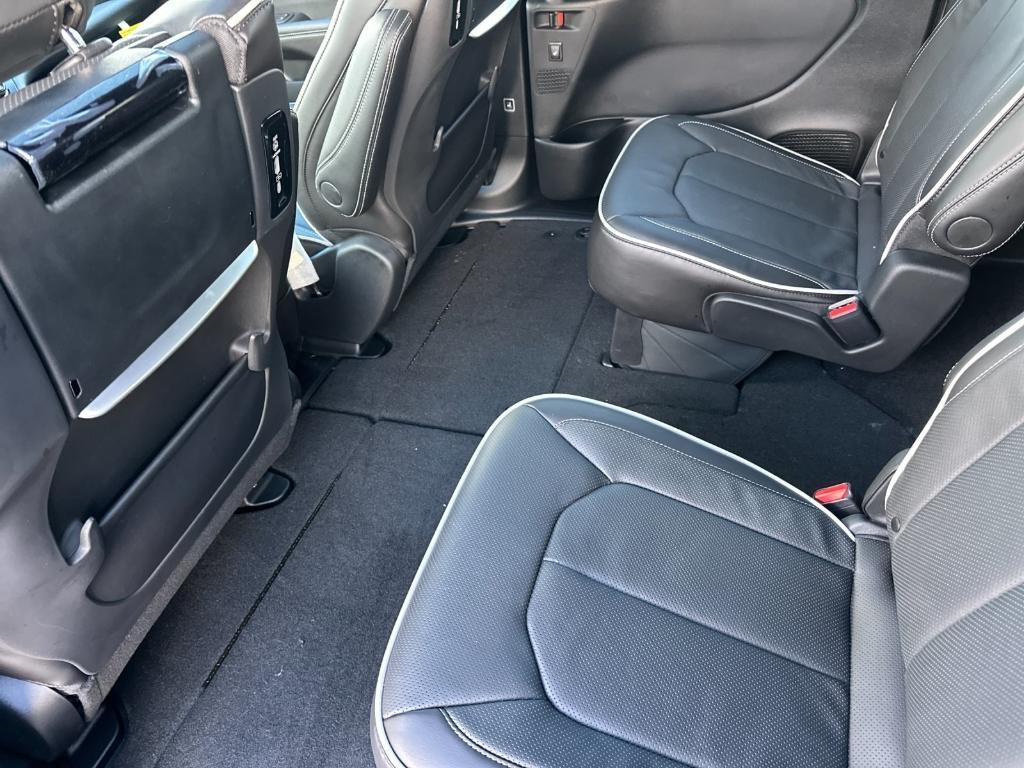 new 2026 Chrysler Pacifica car, priced at $59,265