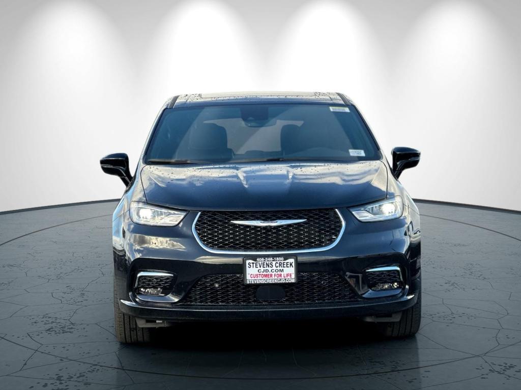 new 2026 Chrysler Pacifica car, priced at $59,265