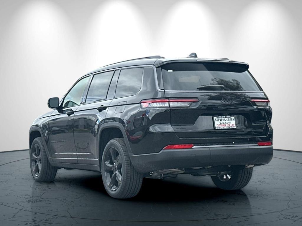 new 2026 Jeep Grand Cherokee car, priced at $44,488