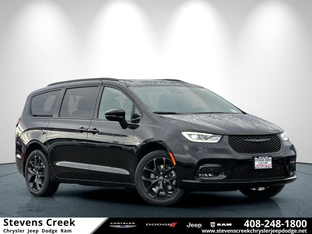 new 2026 Chrysler Pacifica car, priced at $58,930