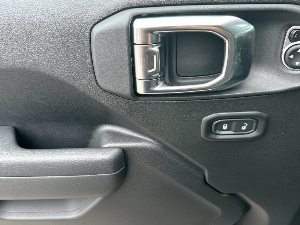 new 2026 Jeep Wrangler car, priced at $52,905