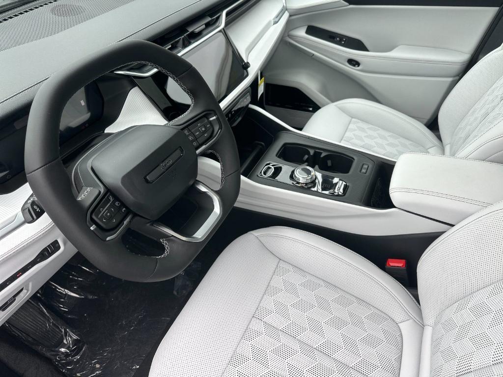 new 2026 Jeep Cherokee car, priced at $41,082