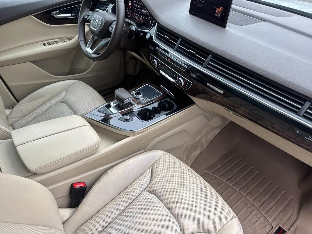 used 2017 Audi Q7 car, priced at $18,689