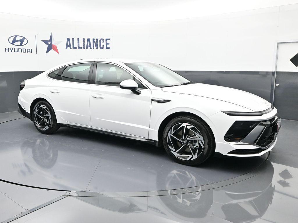 new 2026 Hyundai Sonata car, priced at $29,778