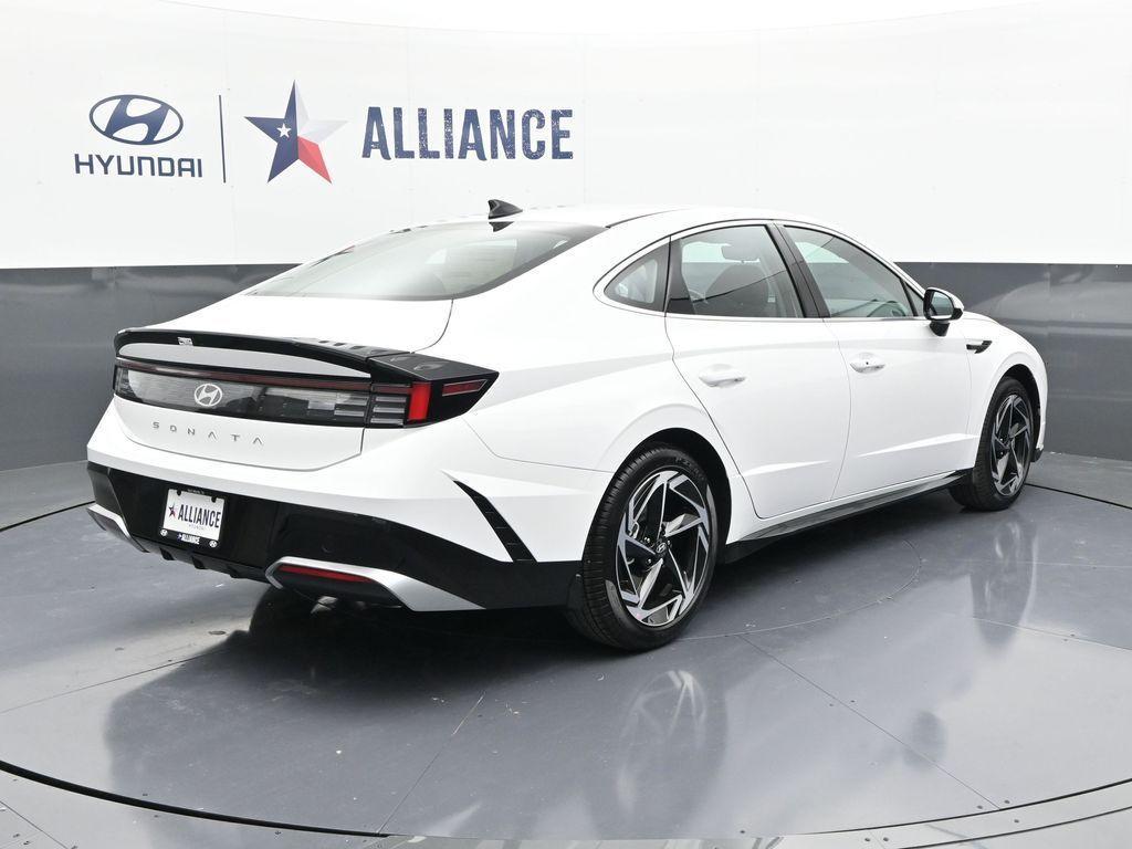 new 2026 Hyundai Sonata car, priced at $29,778
