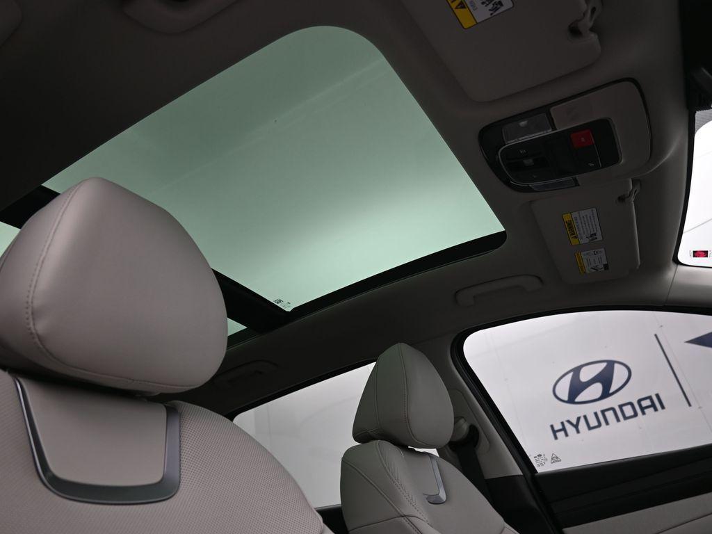 new 2026 Hyundai Tucson car, priced at $38,218