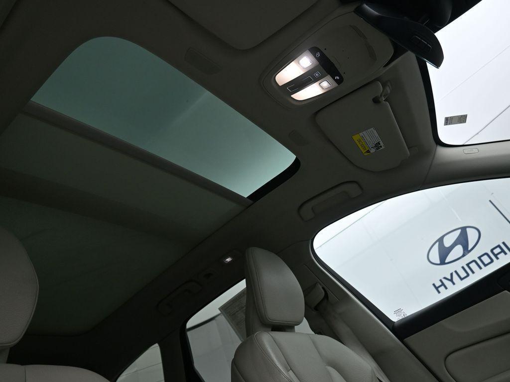 used 2023 Volvo XC60 car, priced at $32,859