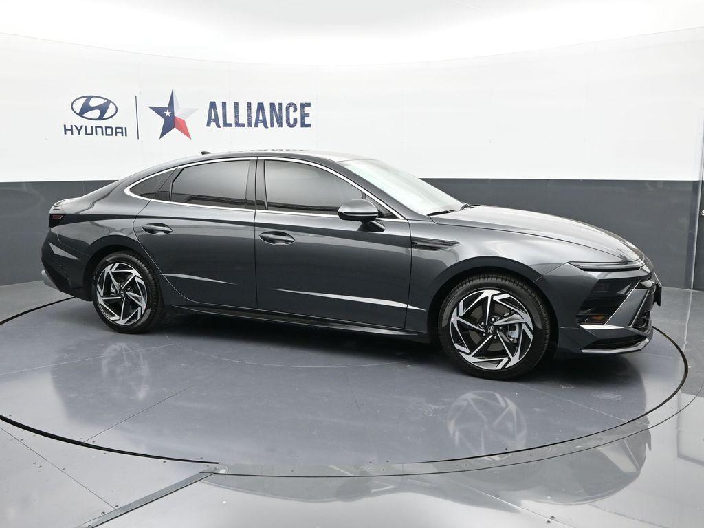 new 2026 Hyundai Sonata car, priced at $29,532