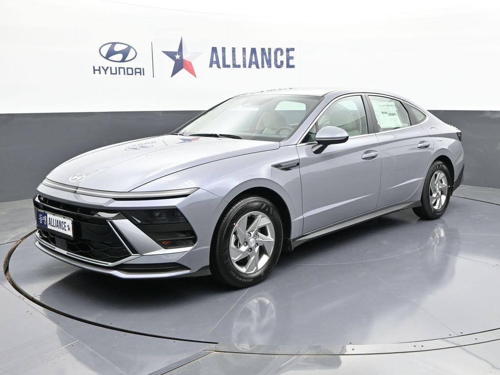 new 2025 Hyundai Sonata car, priced at $24,128