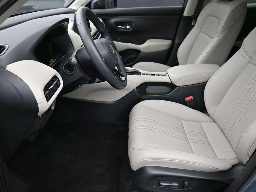used 2025 Honda HR-V car, priced at $29,008