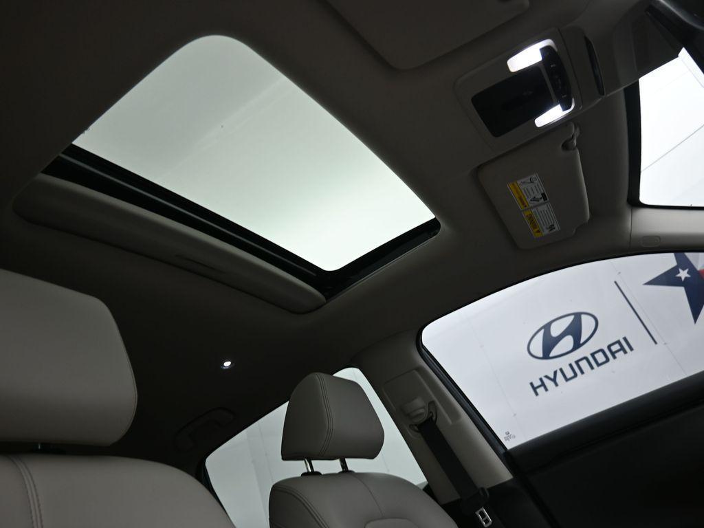 used 2025 Honda HR-V car, priced at $29,008