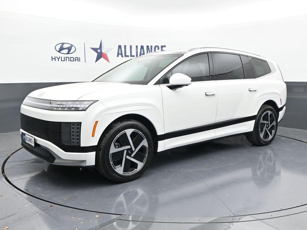 new 2026 Hyundai IONIQ 9 car, priced at $67,770