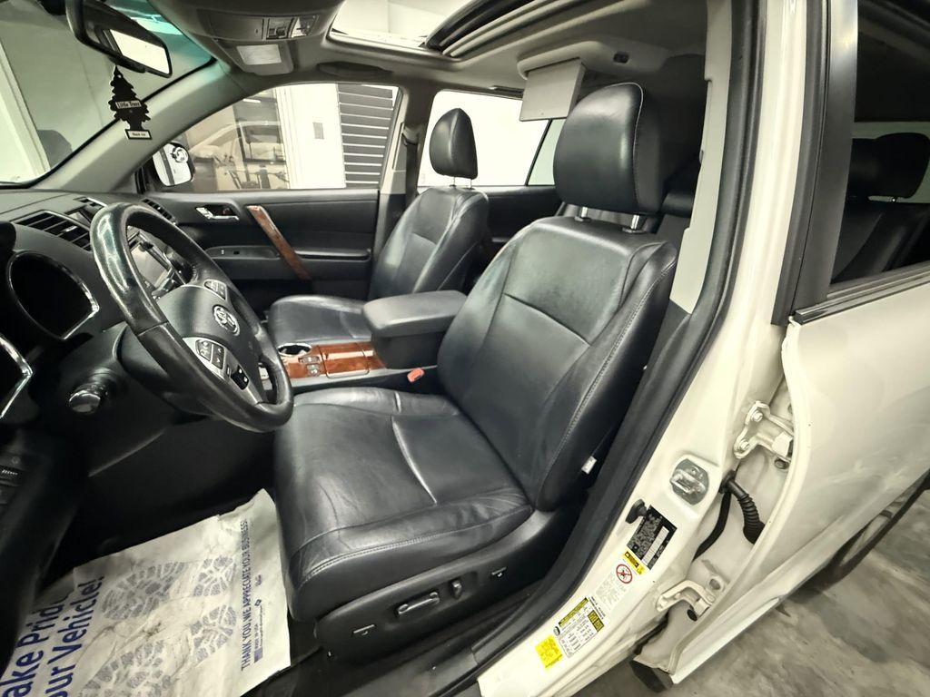 used 2013 Toyota Highlander car, priced at $8,900