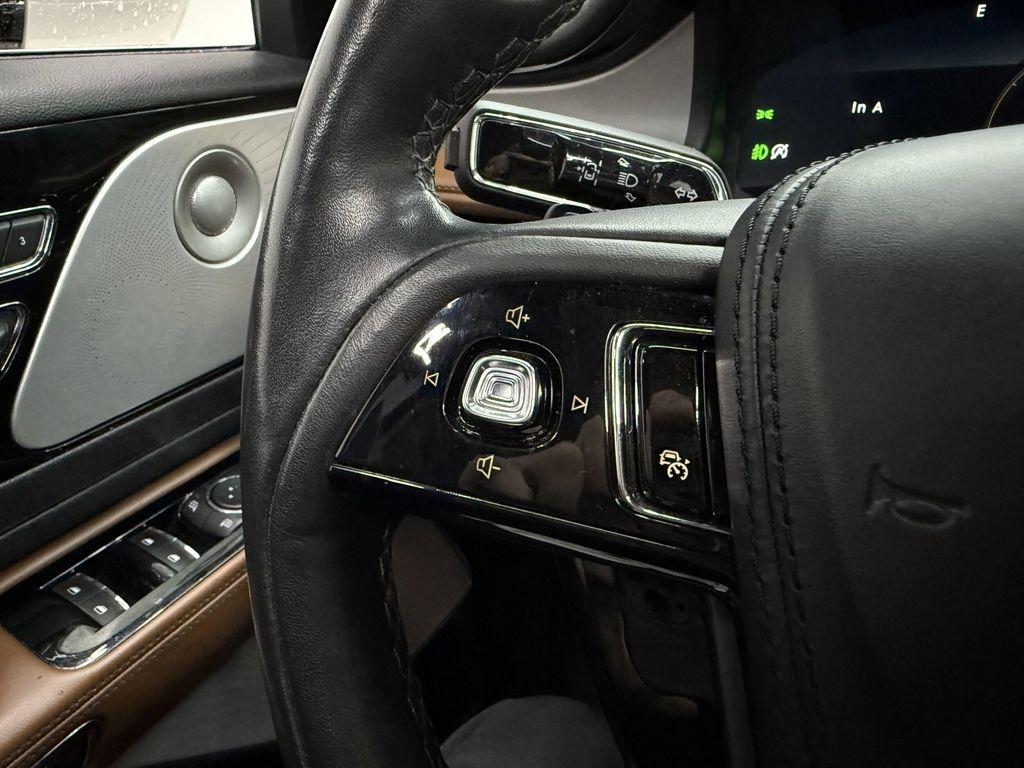 used 2022 Lincoln Aviator car, priced at $41,900