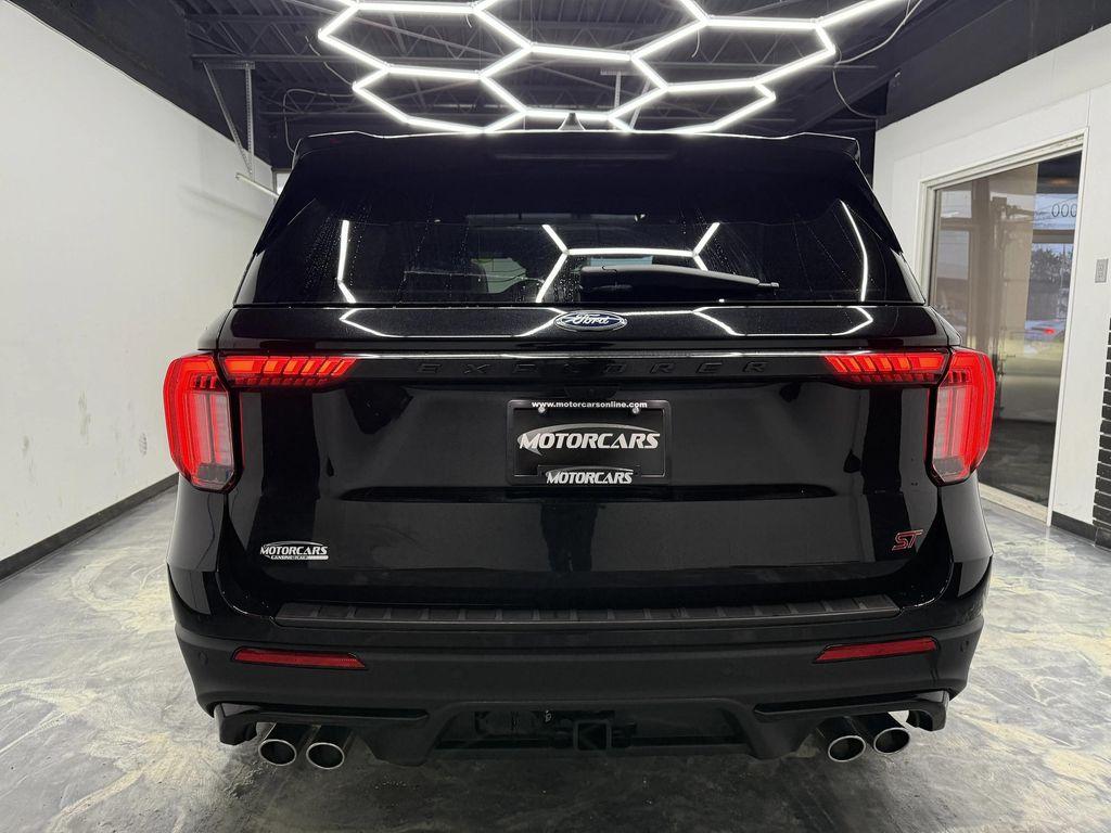 used 2025 Ford Explorer car, priced at $48,900