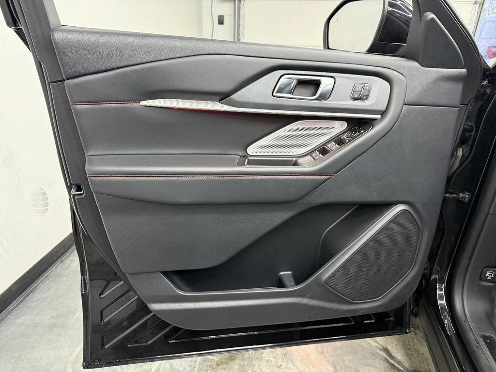 used 2025 Ford Explorer car, priced at $48,900