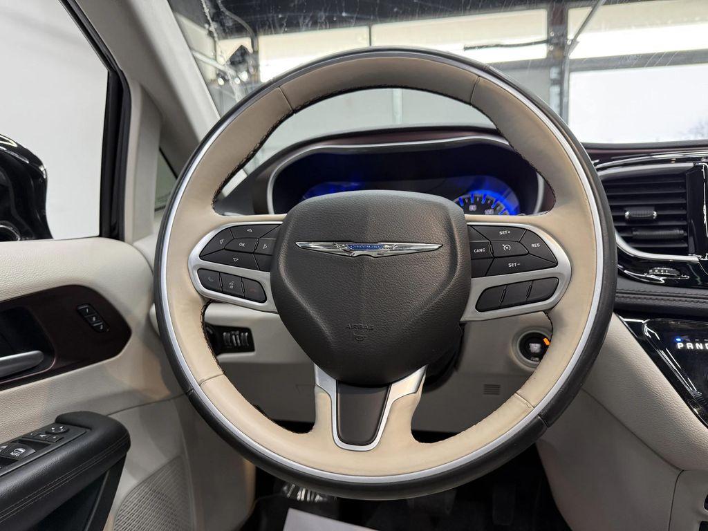 used 2018 Chrysler Pacifica car, priced at $11,900