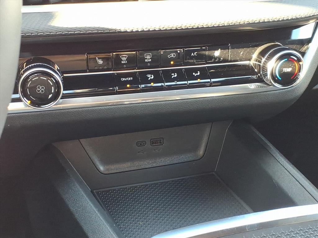 new 2026 Chevrolet Equinox car, priced at $27,273