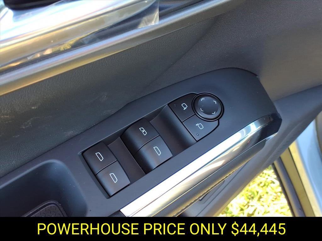 new 2026 Chevrolet Traverse car, priced at $42,945