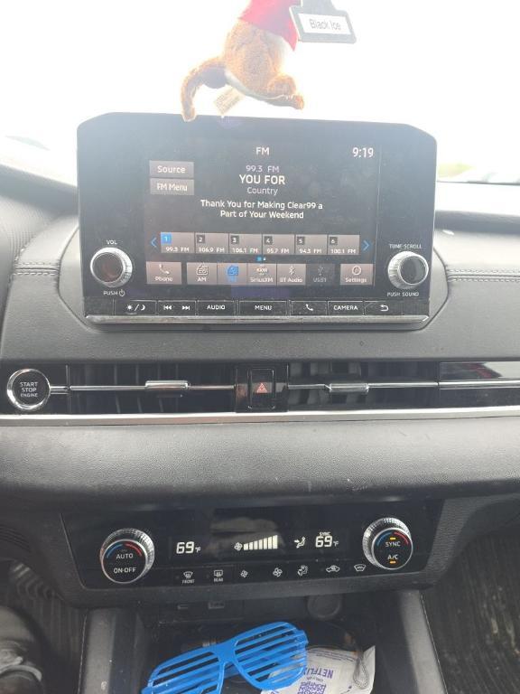 used 2022 Mitsubishi Outlander car, priced at $17,958