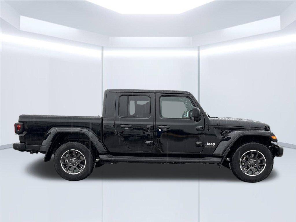 used 2023 Jeep Gladiator car, priced at $33,553