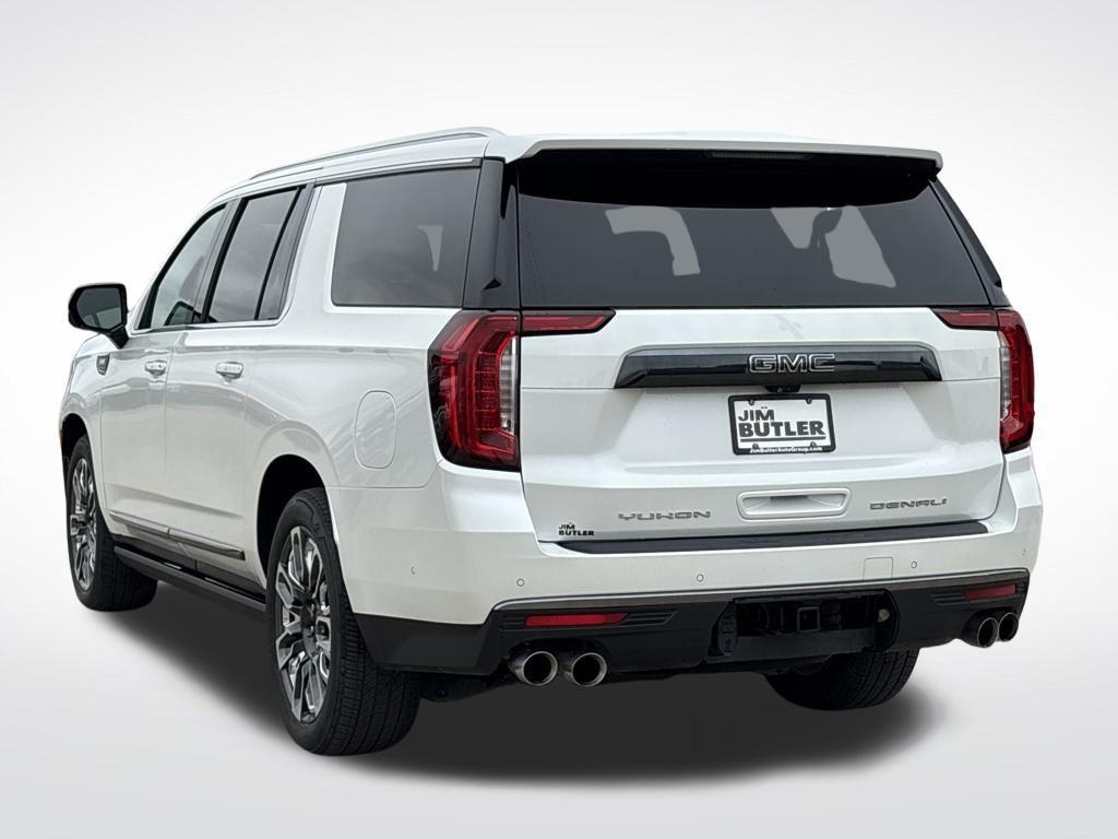 used 2023 GMC Yukon XL car, priced at $69,463