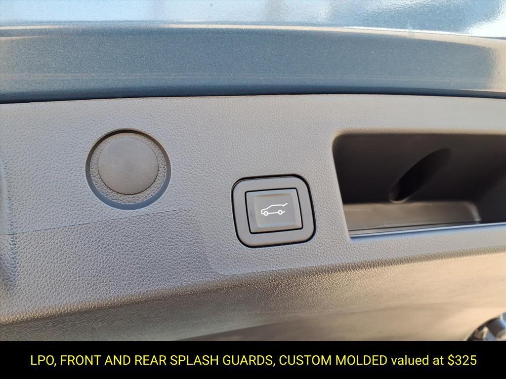 new 2026 Chevrolet Equinox car, priced at $33,088