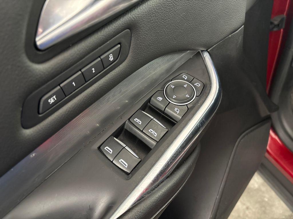 used 2024 Cadillac XT4 car, priced at $32,713