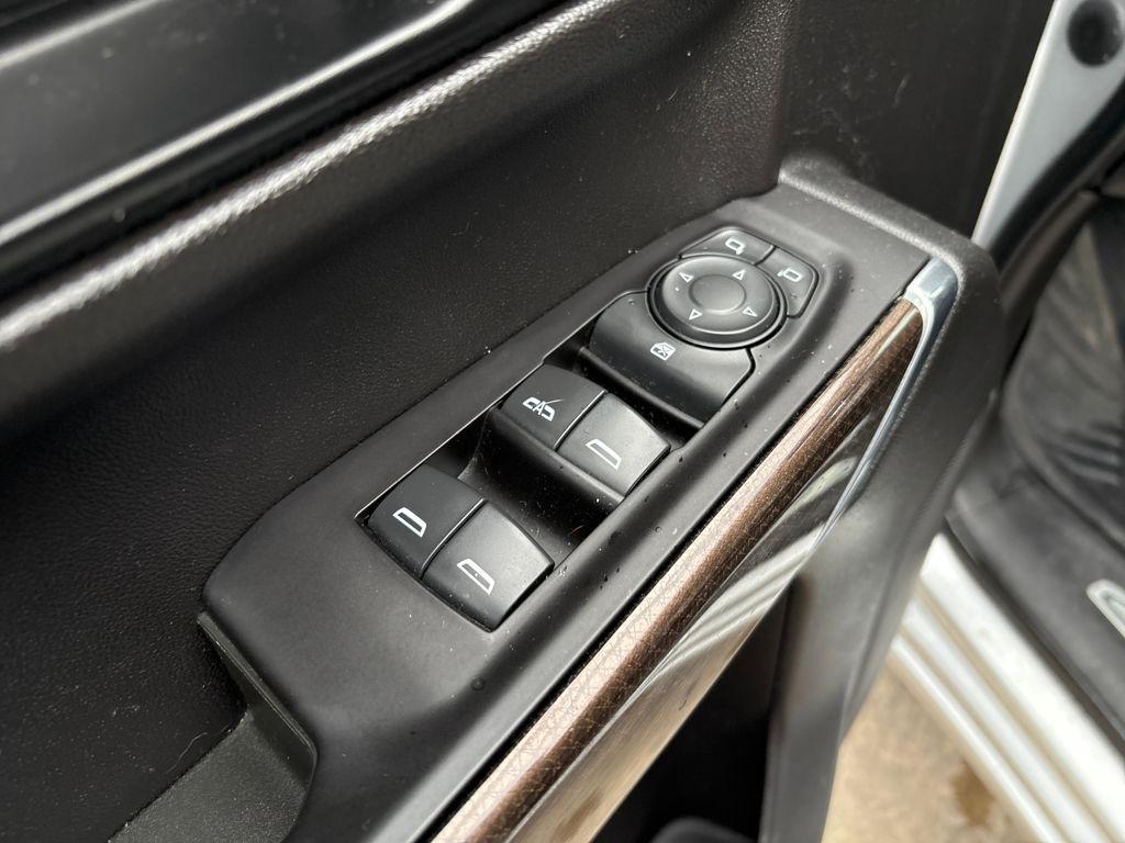 used 2020 Chevrolet Silverado 1500 car, priced at $27,525