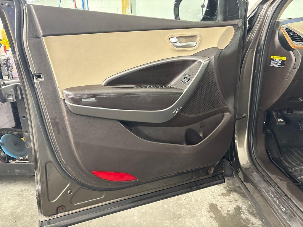 used 2013 Hyundai Santa Fe car, priced at $9,553