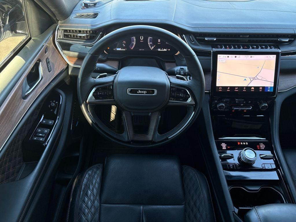 used 2024 Jeep Grand Cherokee L car, priced at $53,317