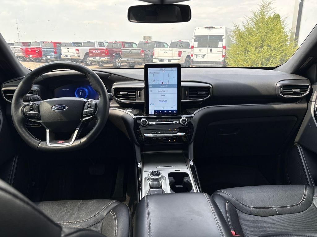 used 2023 Ford Explorer car, priced at $34,267