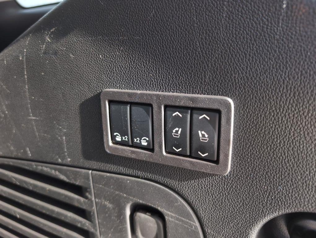 used 2019 GMC Yukon car, priced at $29,520