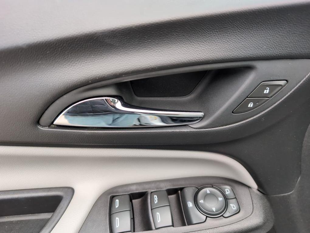 used 2018 Chevrolet Equinox car, priced at $14,598