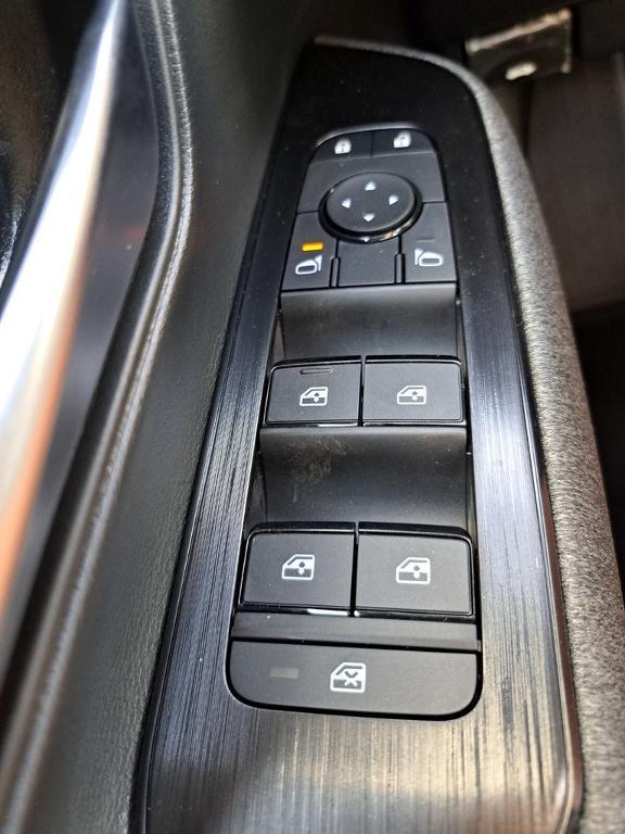 new 2026 Nissan Kicks car, priced at $25,897