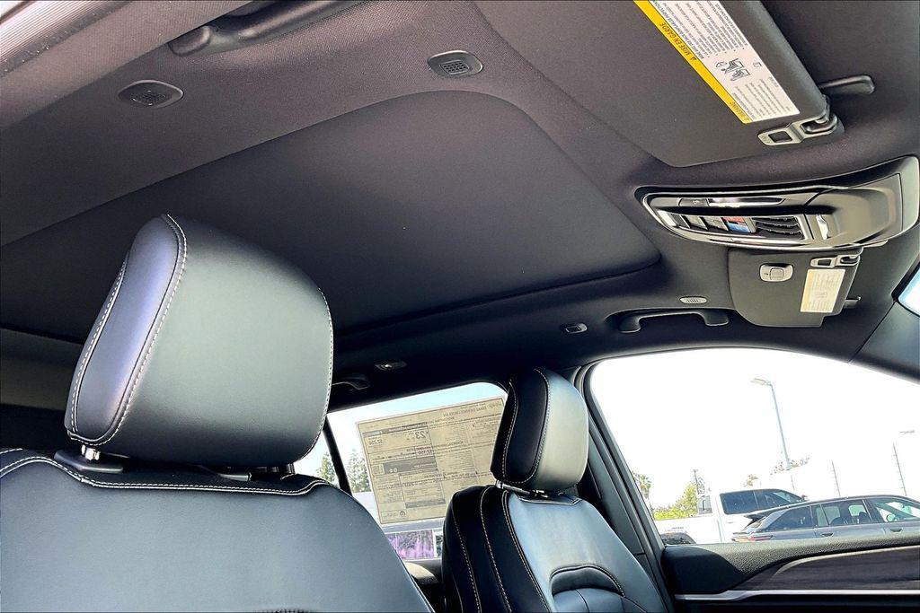 new 2026 Jeep Grand Cherokee car, priced at $48,749