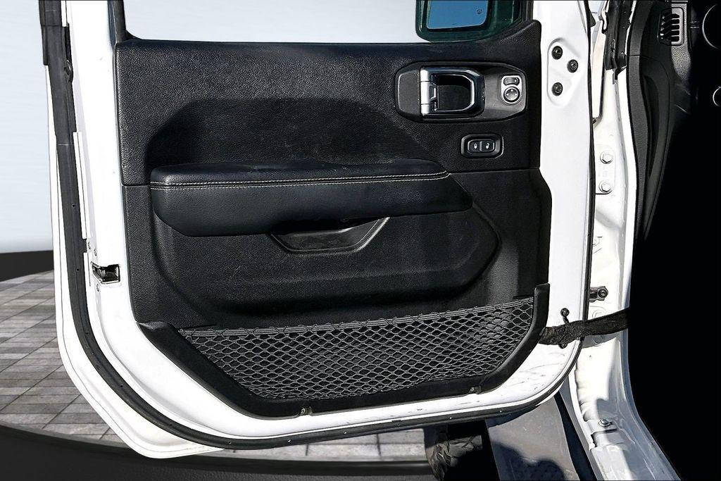 used 2020 Jeep Gladiator car, priced at $26,085