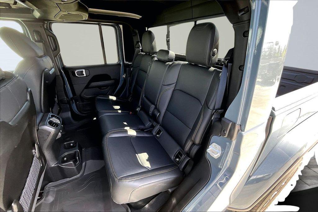 new 2026 Jeep Gladiator car, priced at $49,544