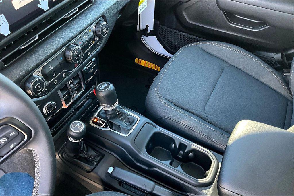 new 2026 Jeep Wrangler car, priced at $46,197