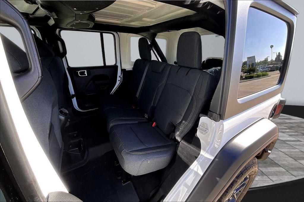 new 2026 Jeep Wrangler car, priced at $46,197