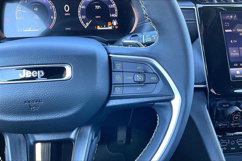 new 2026 Jeep Grand Cherokee car, priced at $43,524